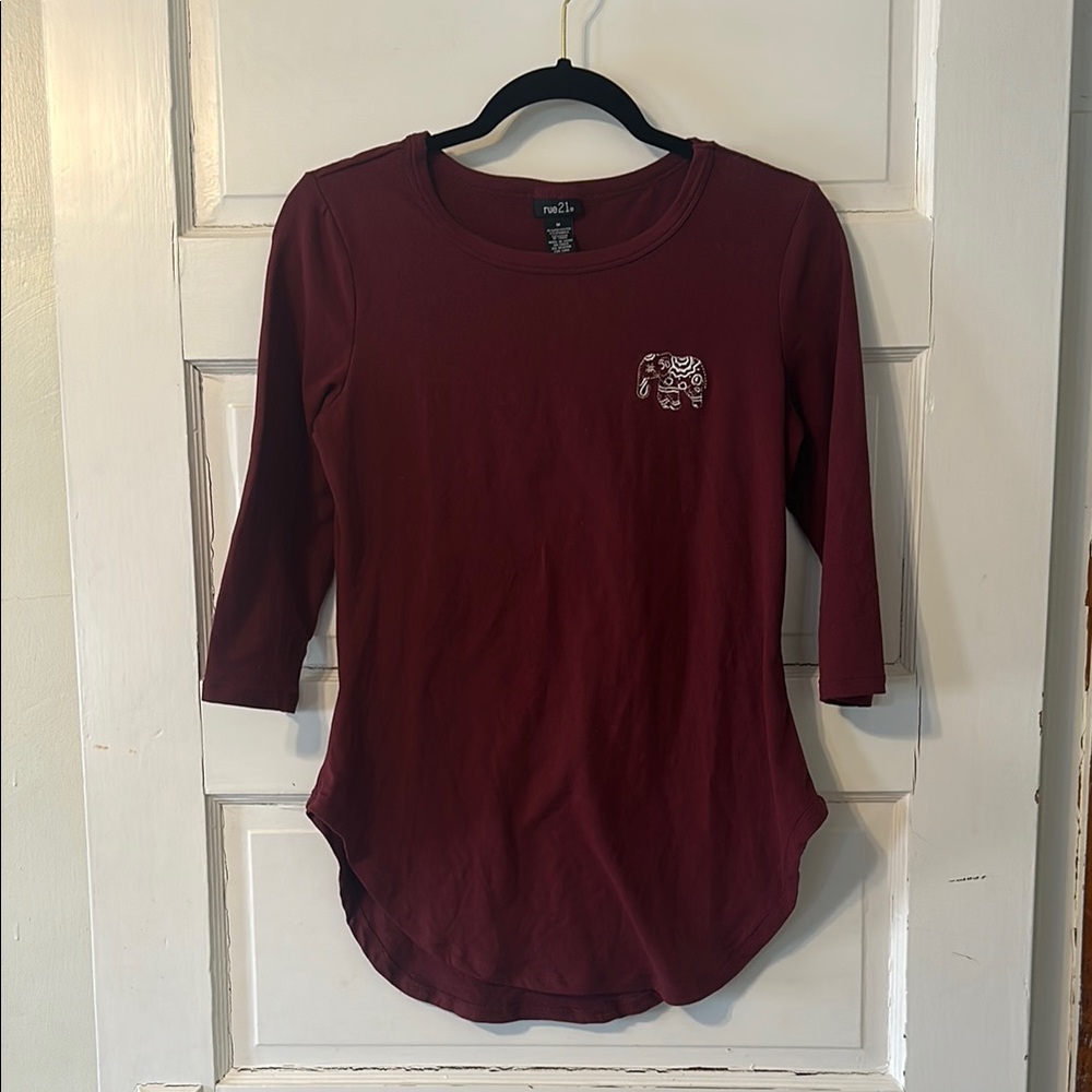 Rue21 Red Fitted Short Sleeve Tee Relaxed Style